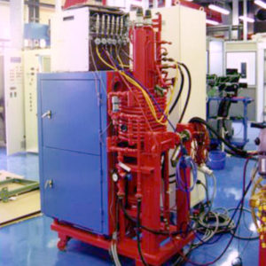 Evaporator refrigerant unit